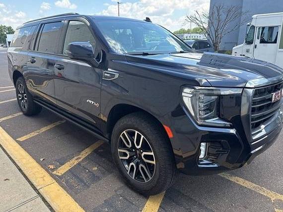 GMC YUKON XL 2022 1GKS2HKL1NR161442 image
